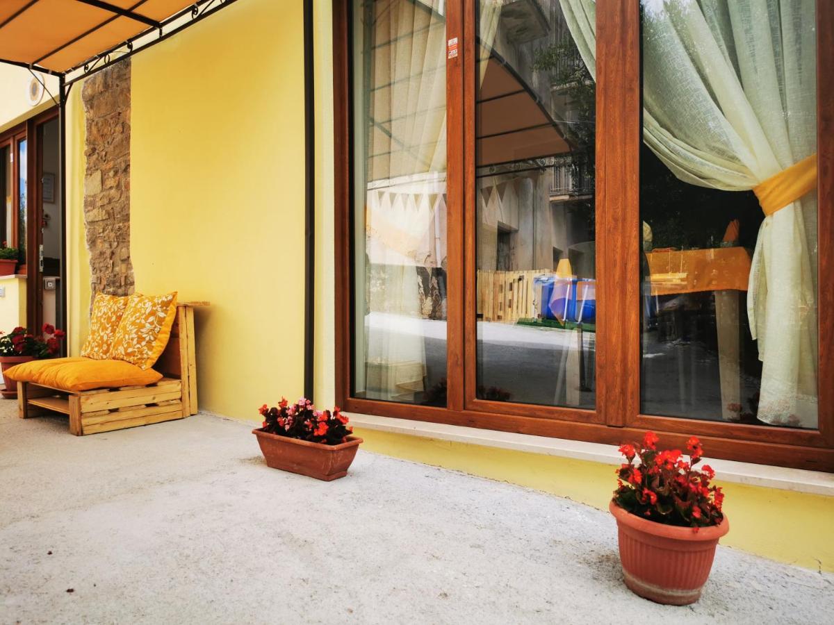 Agriturismo B&B Il Girasole Roccadaspide エクステリア 写真